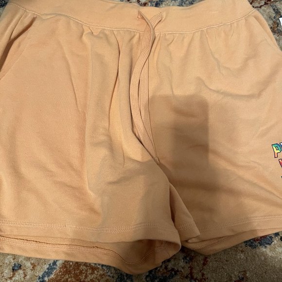 NWT COMFY COTTON OLD NAVY SHORTS SZ L - Picture 4 of 4